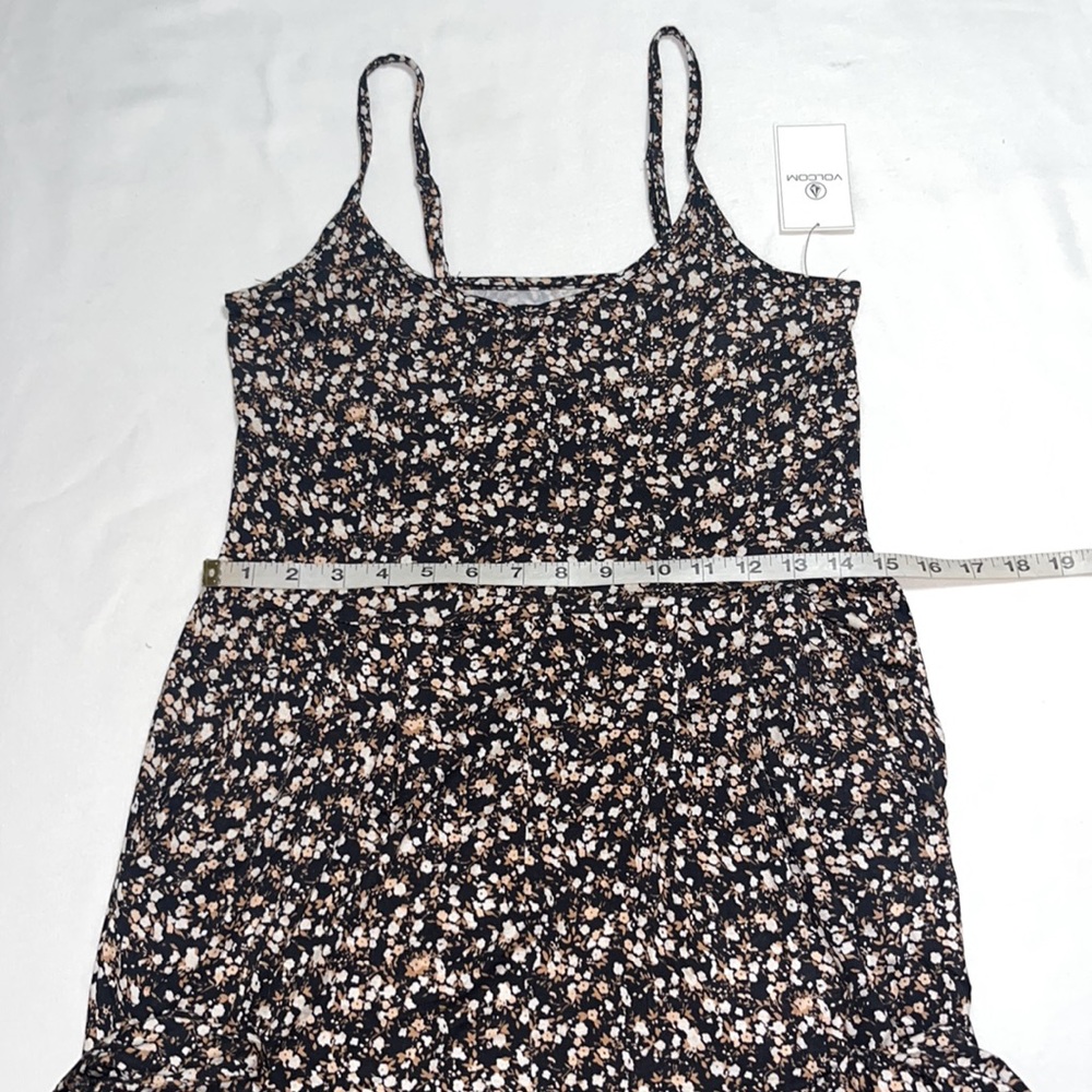 Volcom Heavy Petal Jumpsuit Sz L - Picture 8 of 15